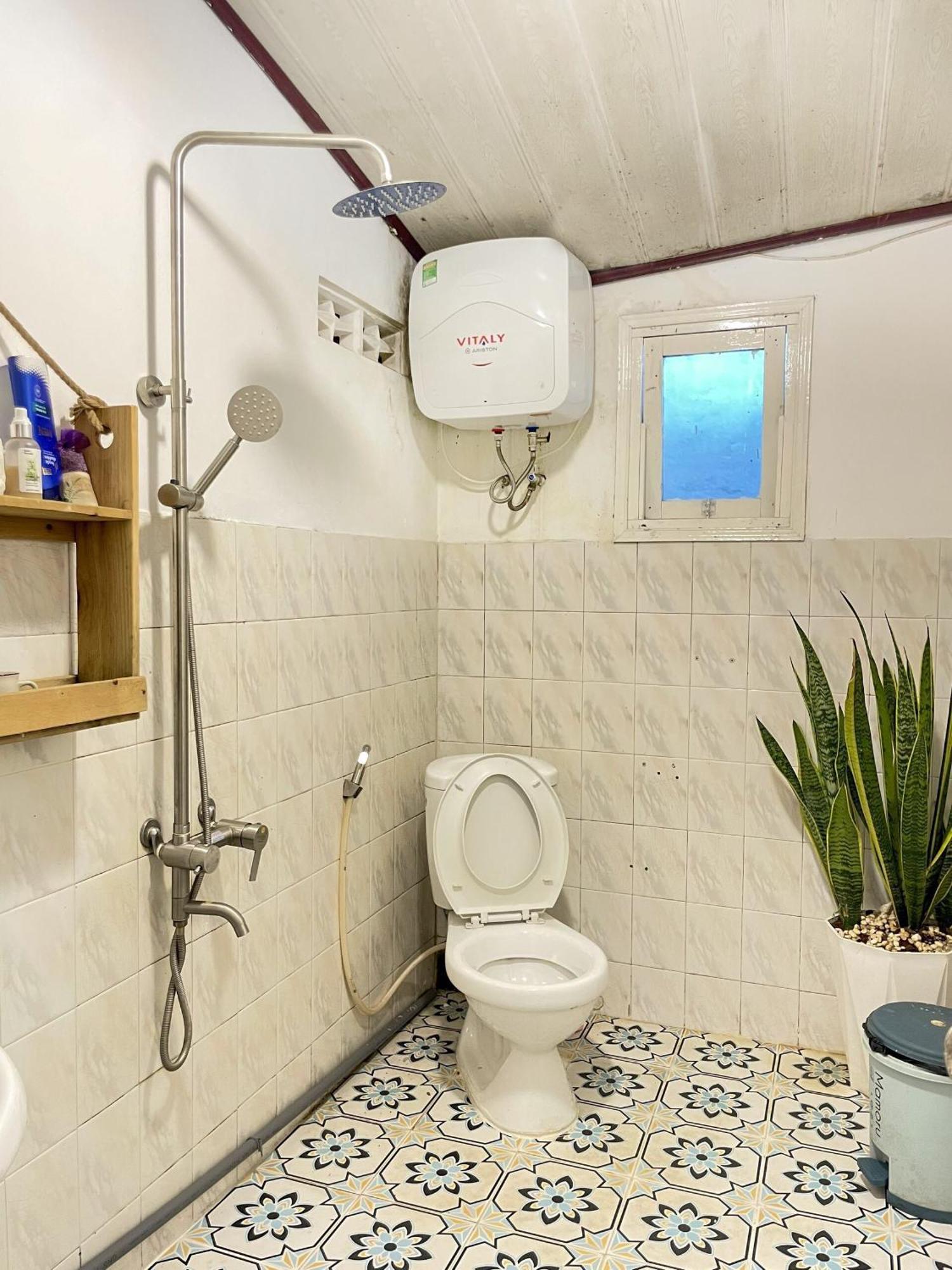 Hat De Homestay Да Лат Екстериор снимка